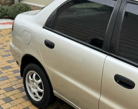 Сірий Деу Ланос, об'ємом двигуна 1.5 л та пробігом 203 тис. км за 2450 $, фото 4 на Automoto.ua