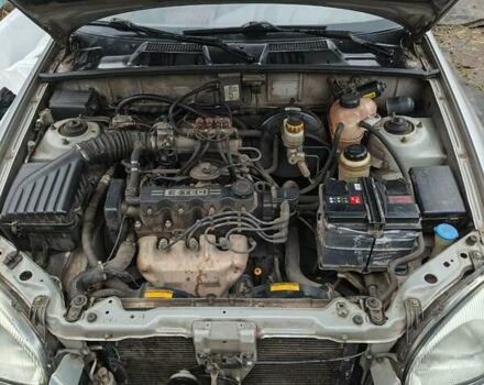 Сірий Деу Ланос, об'ємом двигуна 1.5 л та пробігом 220 тис. км за 2200 $, фото 5 на Automoto.ua