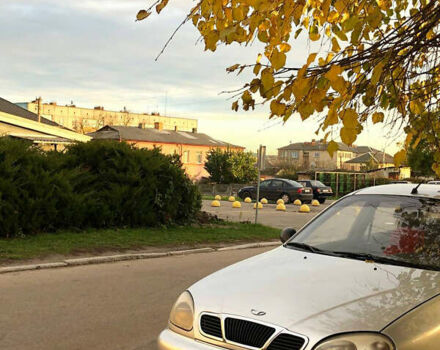 Сірий Деу Ланос, об'ємом двигуна 1.5 л та пробігом 147 тис. км за 2299 $, фото 1 на Automoto.ua