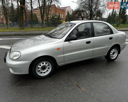 Сірий Деу Ланос, об'ємом двигуна 1.5 л та пробігом 156 тис. км за 2800 $, фото 1 на Automoto.ua