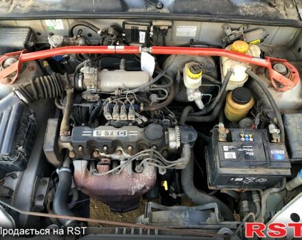 Сірий Деу Ланос, об'ємом двигуна 1.5 л та пробігом 380 тис. км за 1350 $, фото 3 на Automoto.ua