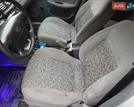 Сірий Деу Ланос, об'ємом двигуна 1.5 л та пробігом 181 тис. км за 1700 $, фото 5 на Automoto.ua