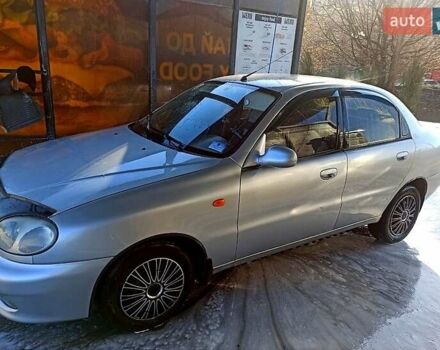 Серый Дэу Ланос, объемом двигателя 1.5 л и пробегом 306 тыс. км за 1950 $, фото 1 на Automoto.ua