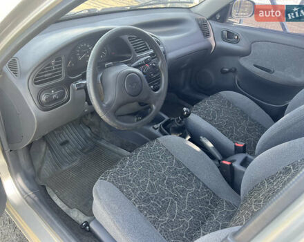 Деу Ланос 2006 у Києві на Automoto.ua Сірий Деу Ланос, об'ємом двигуна 1.5 л та пробігом 205 тис. км за 1950 $, фото 16 на Automoto.ua