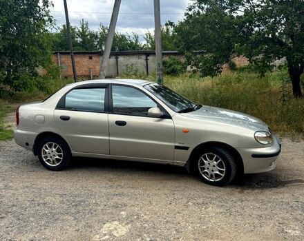 Сірий Деу Ланос, об'ємом двигуна 1.5 л та пробігом 240 тис. км за 3000 $, фото 4 на Automoto.ua