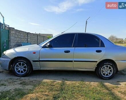 Сірий Деу Ланос, об'ємом двигуна 1.5 л та пробігом 300 тис. км за 1750 $, фото 2 на Automoto.ua