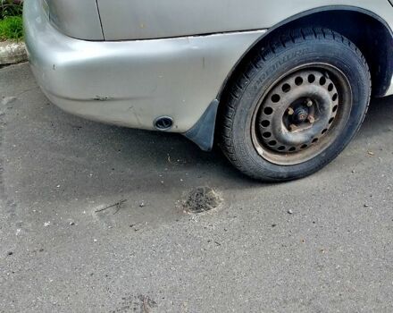 Сірий Деу Ланос, об'ємом двигуна 1.5 л та пробігом 400 тис. км за 1000 $, фото 10 на Automoto.ua