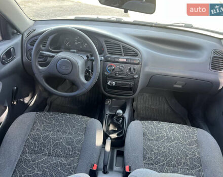 Деу Ланос 2006 у Києві на Automoto.ua Сірий Деу Ланос, об'ємом двигуна 1.5 л та пробігом 205 тис. км за 1950 $, фото 22 на Automoto.ua