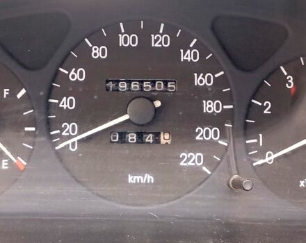 Серый Дэу Ланос, объемом двигателя 1.6 л и пробегом 197 тыс. км за 2000 $, фото 3 на Automoto.ua