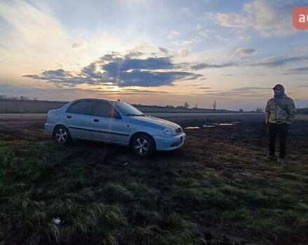 Серый Дэу Ланос, объемом двигателя 1.5 л и пробегом 280 тыс. км за 2000 $, фото 6 на Automoto.ua