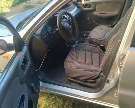 Сірий Деу Ланос, об'ємом двигуна 1.5 л та пробігом 252 тис. км за 1800 $, фото 4 на Automoto.ua