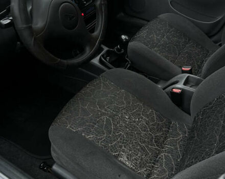 Серый Дэу Ланос, объемом двигателя 1.5 л и пробегом 250 тыс. км за 2300 $, фото 13 на Automoto.ua