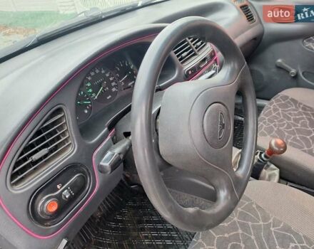 Сірий Деу Ланос, об'ємом двигуна 1.3 л та пробігом 111 тис. км за 1100 $, фото 28 на Automoto.ua