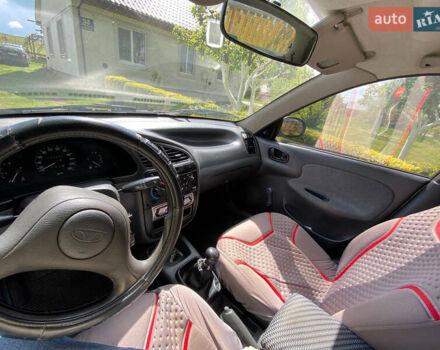 Сірий Деу Ланос, об'ємом двигуна 1.5 л та пробігом 180 тис. км за 2000 $, фото 3 на Automoto.ua