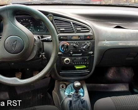 Серый Дэу Ланос, объемом двигателя 1.4 л и пробегом 340 тыс. км за 1950 $, фото 6 на Automoto.ua