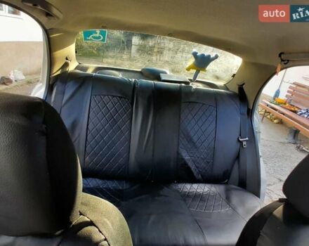 Сірий Деу Ланос, об'ємом двигуна 1.5 л та пробігом 97 тис. км за 2000 $, фото 3 на Automoto.ua
