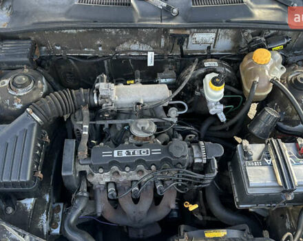 Сірий Деу Ланос, об'ємом двигуна 1.5 л та пробігом 240 тис. км за 1550 $, фото 12 на Automoto.ua