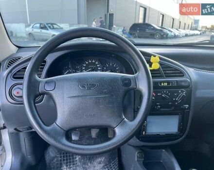 Серый Дэу Ланос, объемом двигателя 1.6 л и пробегом 203 тыс. км за 2740 $, фото 14 на Automoto.ua