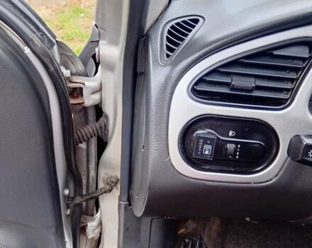 Дэу Ланос 2007 в Трускавце на Automoto.ua Серый Дэу Ланос, объемом двигателя 1.5 л и пробегом 216 тыс. км за 1900 $, фото 2 на Automoto.ua