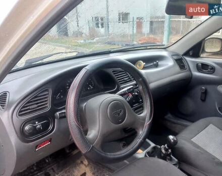 Серый Дэу Ланос, объемом двигателя 1.5 л и пробегом 357 тыс. км за 1100 $, фото 5 на Automoto.ua