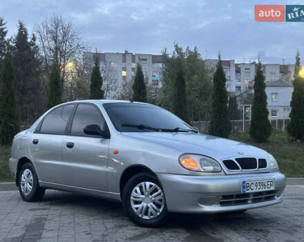Деу Ланос 2007 у Дрогобичі на Automoto.ua Сірий Деу Ланос, об'ємом двигуна 1.5 л та пробігом 184 тис. км за 1999 $, фото 27 на Automoto.ua