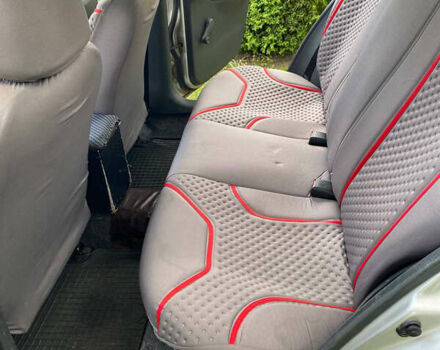 Сірий Деу Ланос, об'ємом двигуна 1.5 л та пробігом 180 тис. км за 2000 $, фото 2 на Automoto.ua