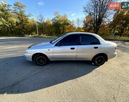 Сірий Деу Ланос, об'ємом двигуна 1.5 л та пробігом 259 тис. км за 2000 $, фото 4 на Automoto.ua