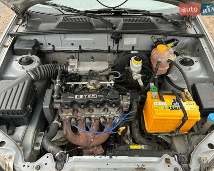 Серый Дэу Ланос, объемом двигателя 1.5 л и пробегом 202 тыс. км за 2100 $, фото 24 на Automoto.ua