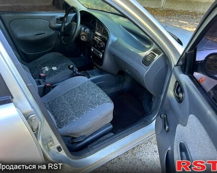 Сірий Деу Ланос, об'ємом двигуна 1.4 л та пробігом 248 тис. км за 1400 $, фото 10 на Automoto.ua