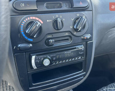 Сірий Деу Ланос, об'ємом двигуна 1.5 л та пробігом 240 тис. км за 1550 $, фото 6 на Automoto.ua