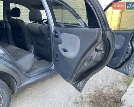 Сірий Деу Ланос, об'ємом двигуна 1.5 л та пробігом 230 тис. км за 2000 $, фото 3 на Automoto.ua