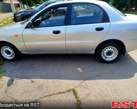 Серый Дэу Ланос, объемом двигателя 1.5 л и пробегом 250 тыс. км за 2750 $, фото 5 на Automoto.ua