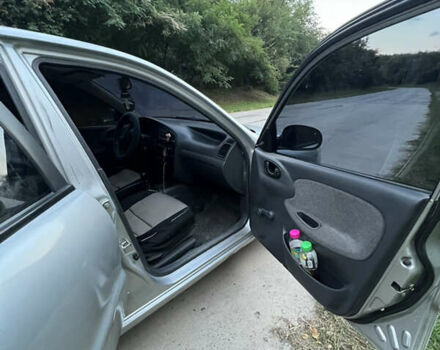 Дэу Ланос 2007 в Кременчуге на Automoto.ua Серый Дэу Ланос, объемом двигателя 1.5 л и пробегом 107 тыс. км за 1800 $, фото 8 на Automoto.ua