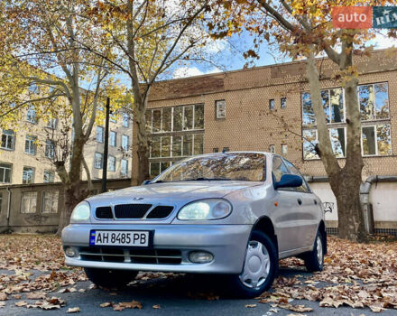 Сірий Деу Ланос, об'ємом двигуна 1.5 л та пробігом 149 тис. км за 2000 $, фото 1 на Automoto.ua
