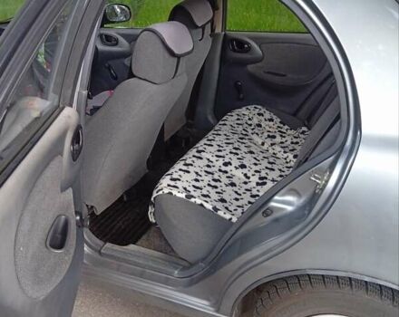 Серый Дэу Ланос, объемом двигателя 0 л и пробегом 178 тыс. км за 2200 $, фото 3 на Automoto.ua