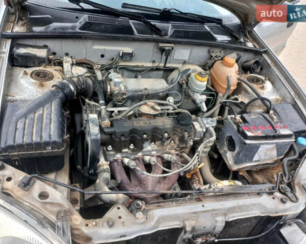 Серый Дэу Ланос, объемом двигателя 1.5 л и пробегом 357 тыс. км за 1100 $, фото 13 на Automoto.ua