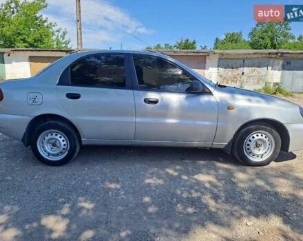 Сірий Деу Ланос, об'ємом двигуна 1.5 л та пробігом 141 тис. км за 2500 $, фото 1 на Automoto.ua