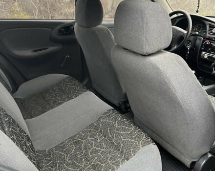 Серый Дэу Ланос, объемом двигателя 1.6 л и пробегом 250 тыс. км за 3000 $, фото 7 на Automoto.ua