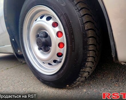 Серый Дэу Ланос, объемом двигателя 1.5 л и пробегом 250 тыс. км за 2750 $, фото 9 на Automoto.ua