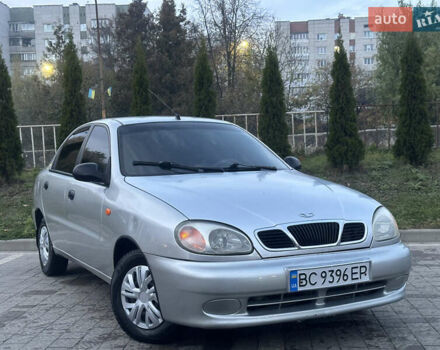 Деу Ланос 2007 у Дрогобичі на Automoto.ua Сірий Деу Ланос, об'ємом двигуна 1.5 л та пробігом 184 тис. км за 1999 $, фото 1 на Automoto.ua