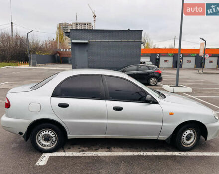 Сірий Деу Ланос, об'ємом двигуна 1.39 л та пробігом 314 тис. км за 1500 $, фото 3 на Automoto.ua