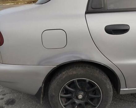 Серый Дэу Ланос, объемом двигателя 1.5 л и пробегом 260 тыс. км за 2000 $, фото 3 на Automoto.ua