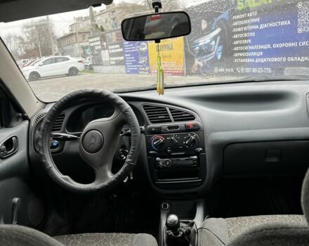 Серый Дэу Ланос, объемом двигателя 1.4 л и пробегом 200 тыс. км за 1399 $, фото 5 на Automoto.ua