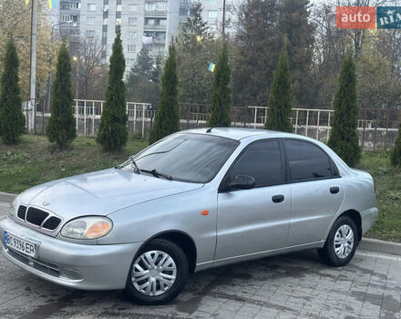 Деу Ланос 2007 у Дрогобичі на Automoto.ua Сірий Деу Ланос, об'ємом двигуна 1.5 л та пробігом 184 тис. км за 1999 $, фото 20 на Automoto.ua