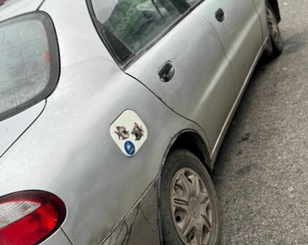 Серый Дэу Ланос, объемом двигателя 1.5 л и пробегом 321 тыс. км за 2200 $, фото 1 на Automoto.ua