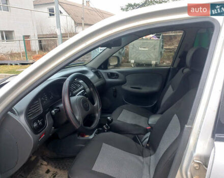 Серый Дэу Ланос, объемом двигателя 1.5 л и пробегом 357 тыс. км за 1100 $, фото 4 на Automoto.ua