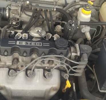 Сірий Деу Ланос, об'ємом двигуна 1.5 л та пробігом 179 тис. км за 2300 $, фото 4 на Automoto.ua