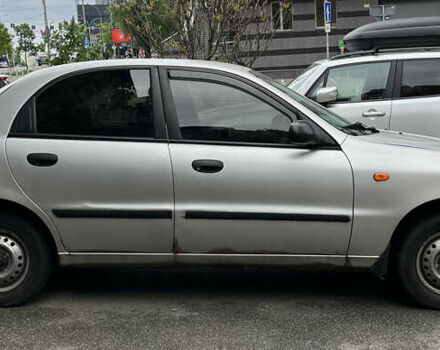 Сірий Деу Ланос, об'ємом двигуна 1.5 л та пробігом 271 тис. км за 1100 $, фото 5 на Automoto.ua