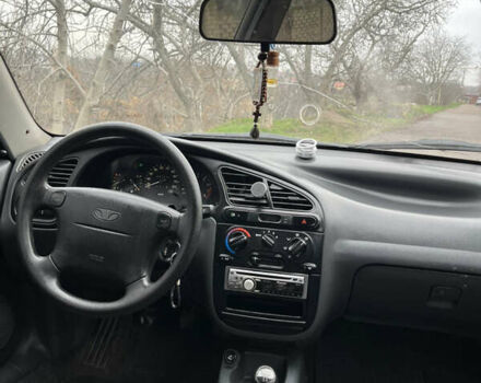 Серый Дэу Ланос, объемом двигателя 1.6 л и пробегом 250 тыс. км за 3000 $, фото 6 на Automoto.ua