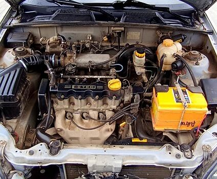 Сірий Деу Ланос, об'ємом двигуна 1.5 л та пробігом 0 тис. км за 2250 $, фото 11 на Automoto.ua